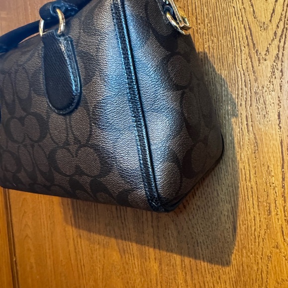 COACH F34084 SIGNATURE MINI BENNETT SATCHEL LIGHT GOLD/BROWN/BLACK - Picture 5 of 14